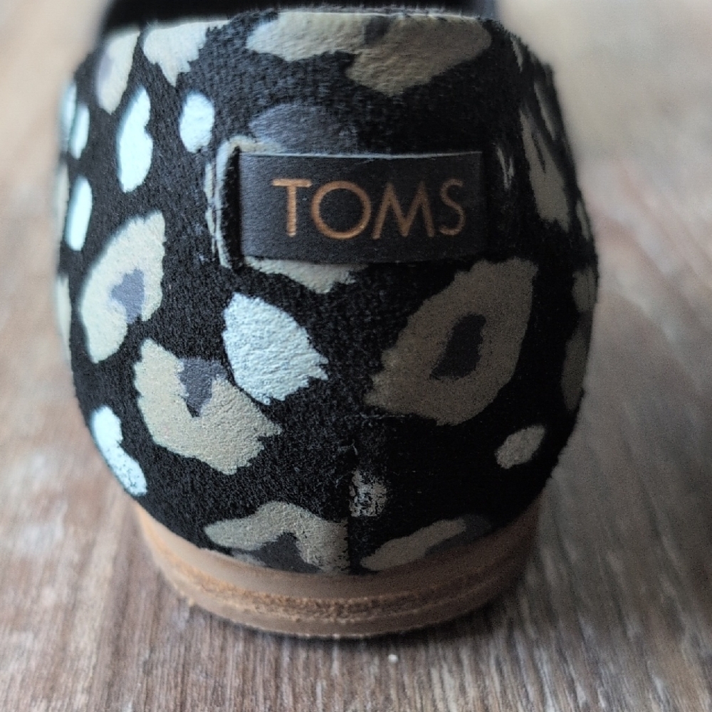 TOMS Women's Black Flats - Picture 6 of 7